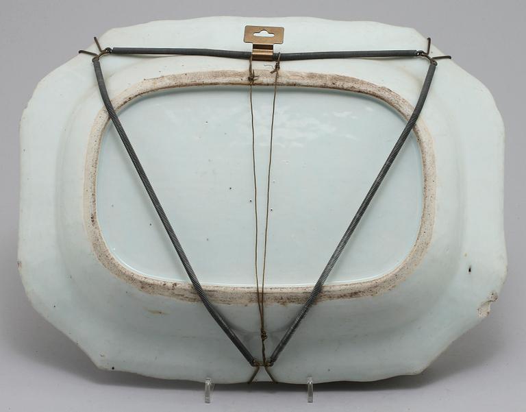 TERRINFAT, porslin, Kina, 1700-tal.