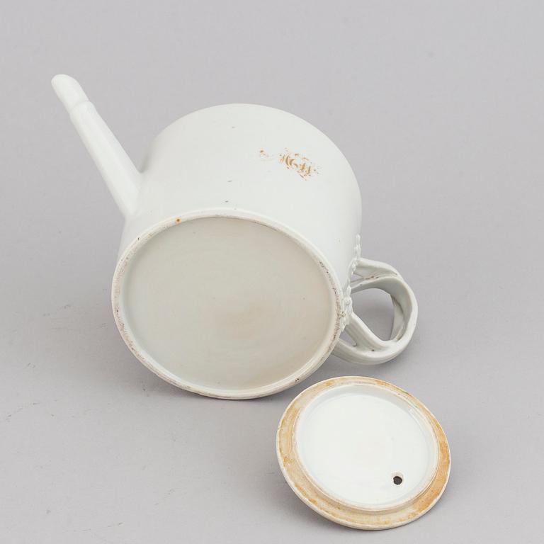 TEKANNA med LOCK, kompaniporslin. Qingdynastin, Jiaqing (1796-1822).