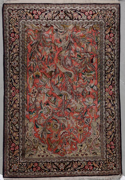 MATTA, Ghom, silke, old. Ca 156 x 105 cm.