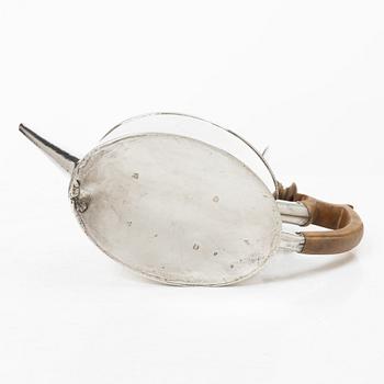 Tekanna, silver, London 1784.
