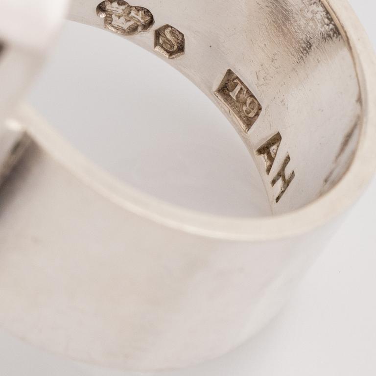 Anders Högberg, ring silver with smoky quartz.
