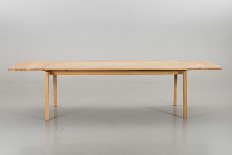 MATBORD, "Slitz", Möbelsnickarmästare Håkan Johansson, Olby Design sent 1900-tal.