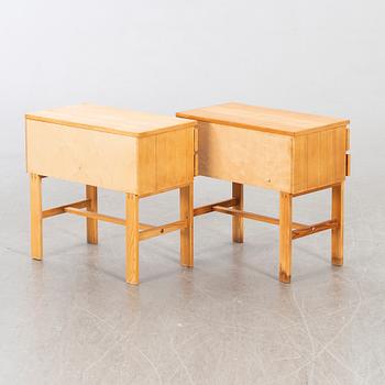 A pair of  1970:s pine night stands 'Charmant' by Sigurd Göransson for Fröseke Nybrofabriken, Sweden.