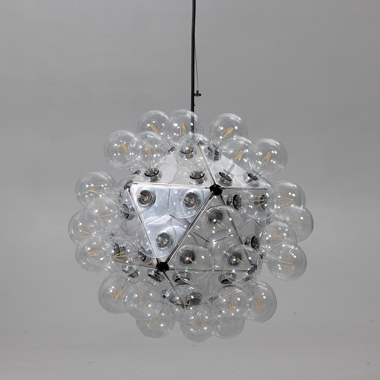 Achille Castiglioni, Taklampa, "Taraxacum 88 S1", Flos, Italien.