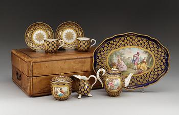 TÊTE-À-TÊTE, sex delar, porslin. Frankrike, "Sèvres" och målarsignatur M för Nicolas Marie Moirot (1830-1848).