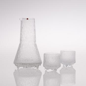 TAPIO WIRKKALA, dricksglas, 12 st samt kanna "Ultima Thule", Iittala, 1970-tal.