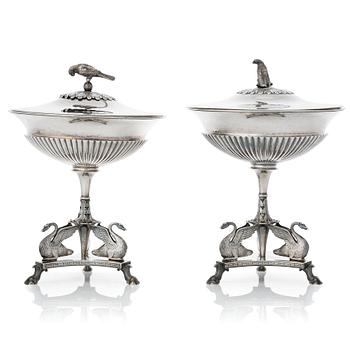 182. A matched pair of Swedish 19th century silver sugar-bowls, mark of Adolf Zethelius, Stockholm 1817 and 1818.