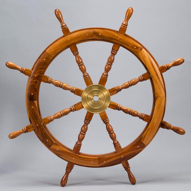 RODER, trä och mässing, 1900-tal.