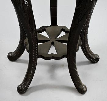 PIEDESTAL, orientalisk, 1900-tal.