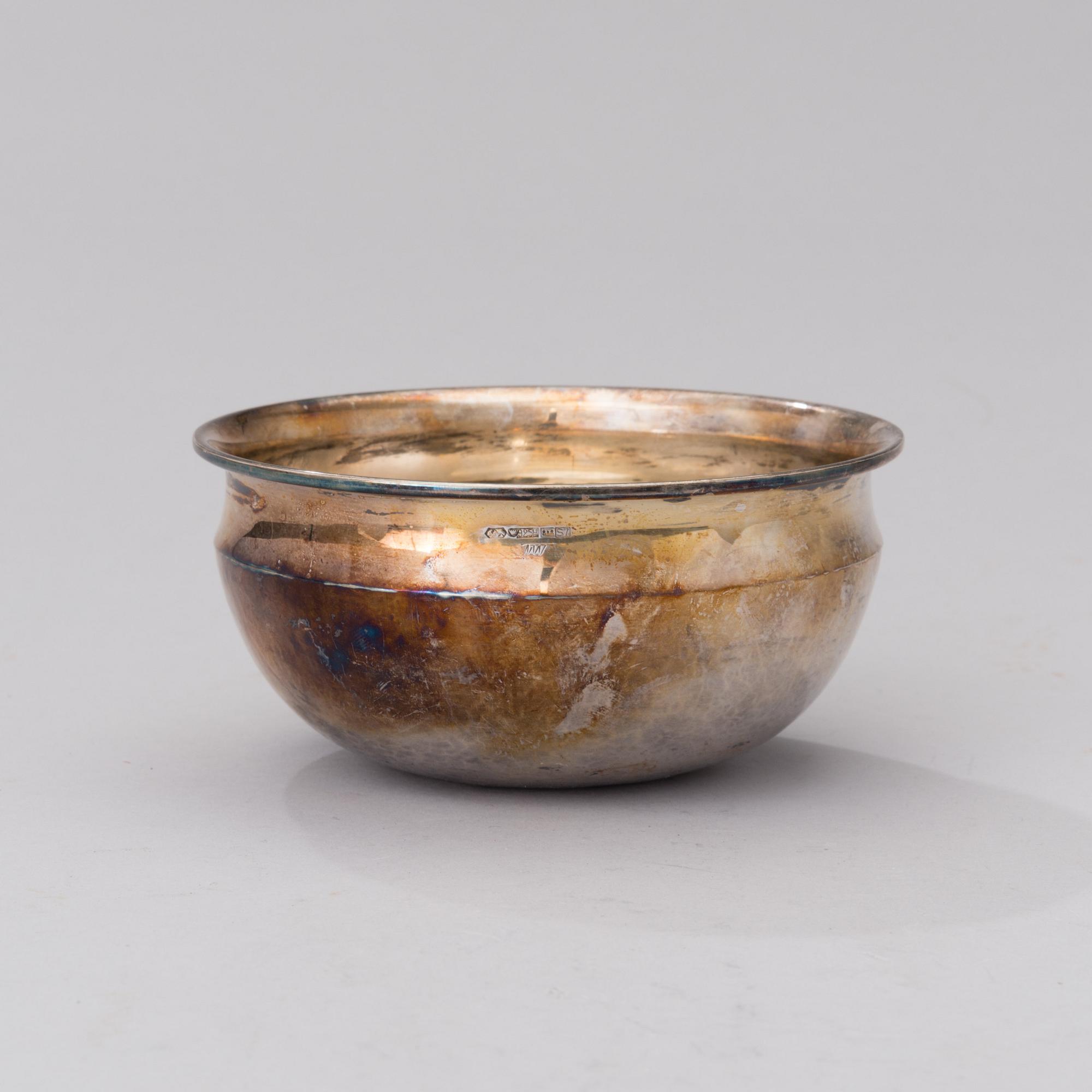 A SILVER BOWL BY TAPIO WIRKKALA, Kultakeskus, Hämeenlinna 1971.
