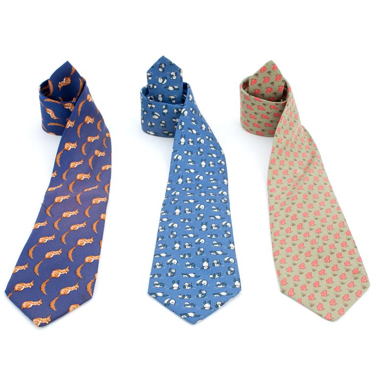 HERMÈS, three silk ties.