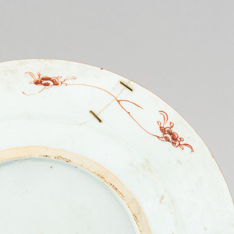 13 famille rose export porcelain plates, Qing dynasty, Qianlong (1736-95).