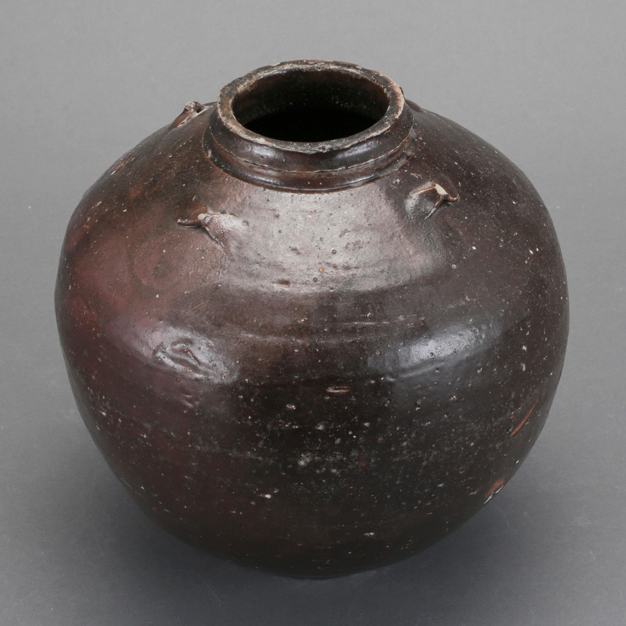 KÄRL, stengods, Kina, 1800/1900-tal.
