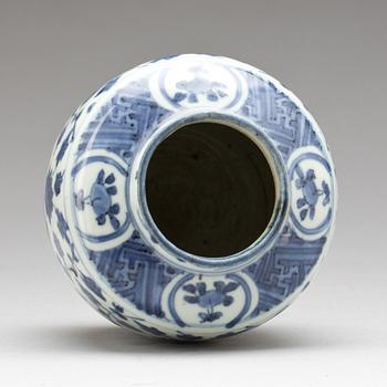 BOJAN, porslin. Kina, Ming, Wanli(1573-1620).