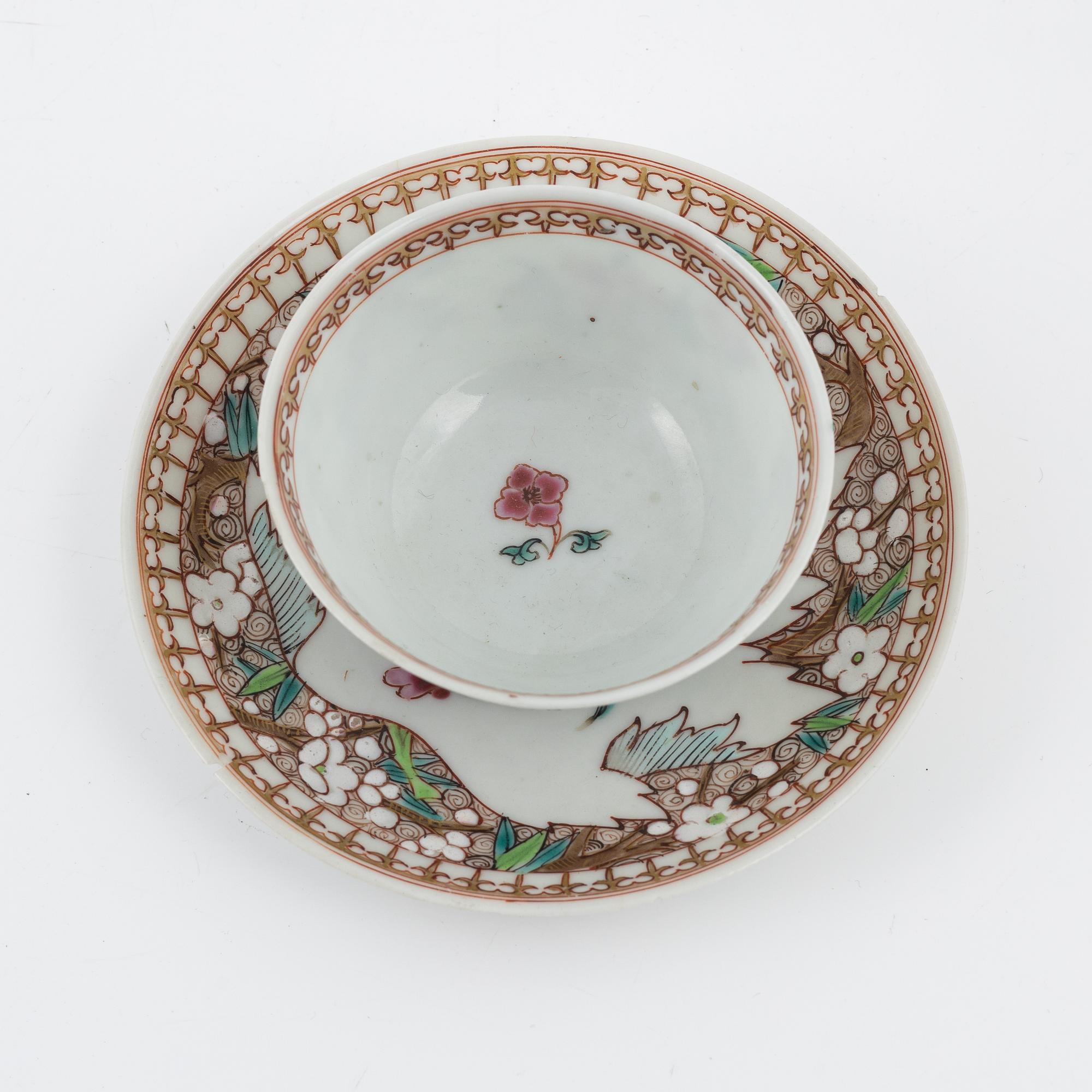 A cup with saucer, and a Famille Rose pot, China, 18th century.