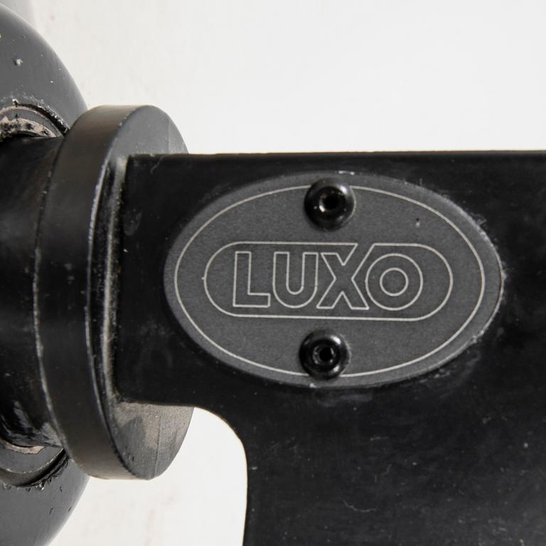 Golvlampa "The Great 1" av Luxo samtida.