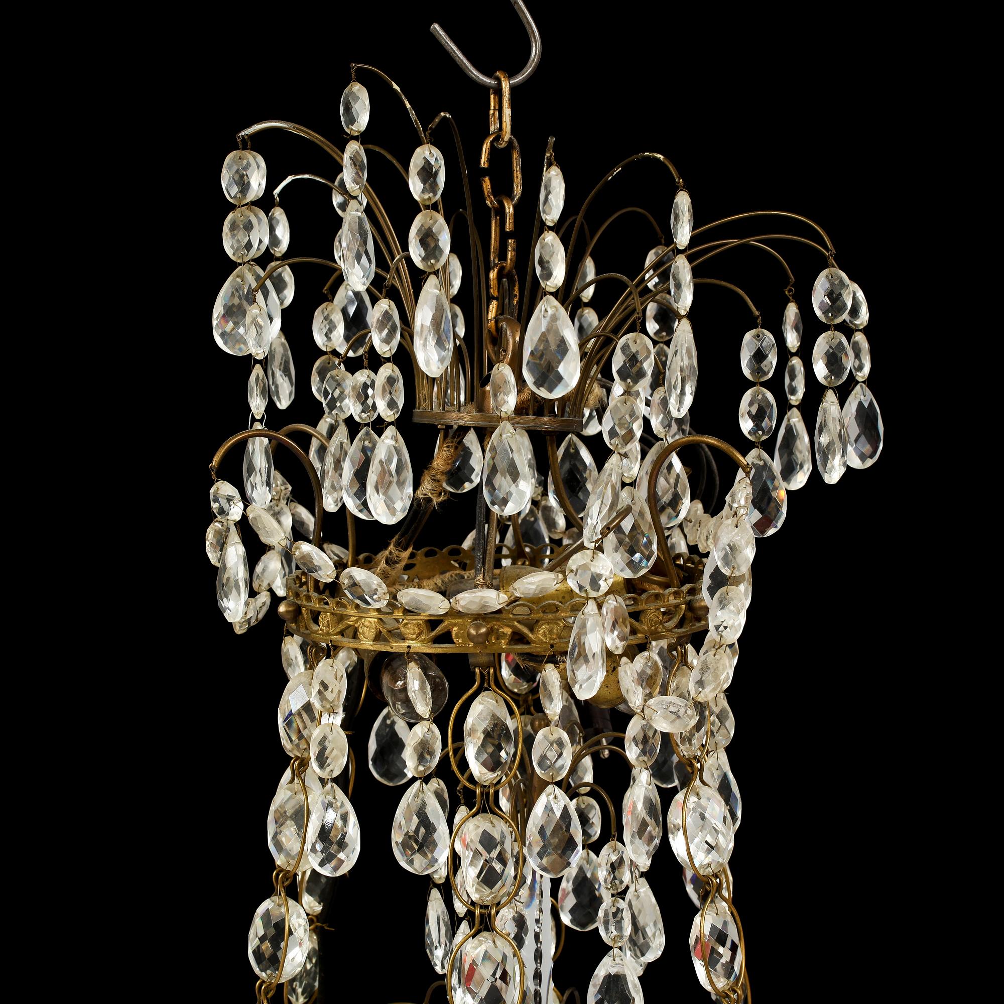 LJUSKRONA, gustaviansk stil, 1900-tal. H 80.