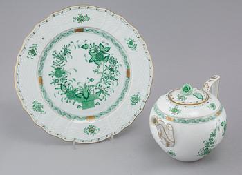 48 pieces of porcelain tableware from Herend, model "Indian Basket", 20th century.