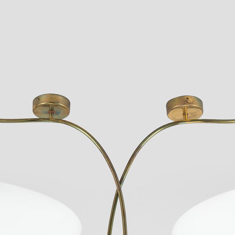 Paavo Tynell, Chandelier, for Taito. Made to order 1950.