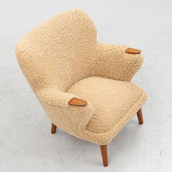 Kurt Olsen lounge chair No 220, Slagelse Møbelvaerk, mid 1900.