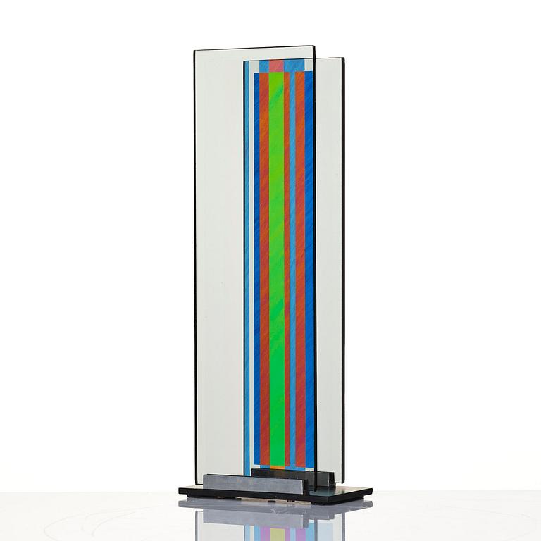 Eric H Olson, "Optochromi - K2".