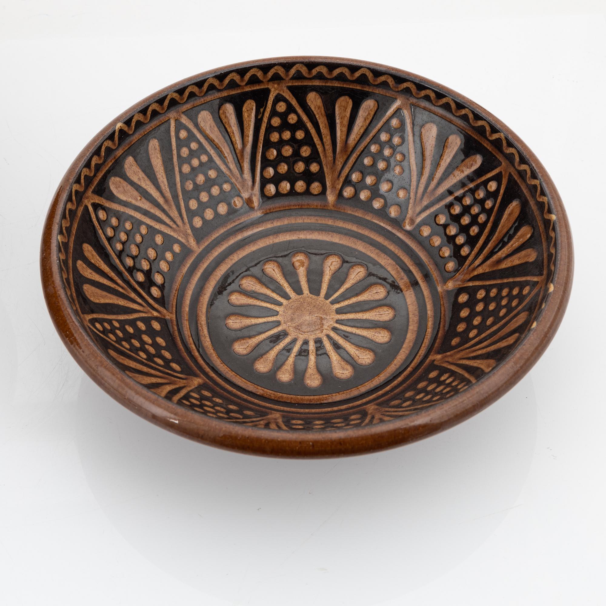 Tomas Anagrius, two earthenware bowls, Kvidinge, 1970's.