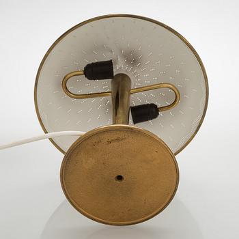 Paavo Tynell, pöytävalaisinpari, malli 5061, Idman 1900-luvun puoliväli.