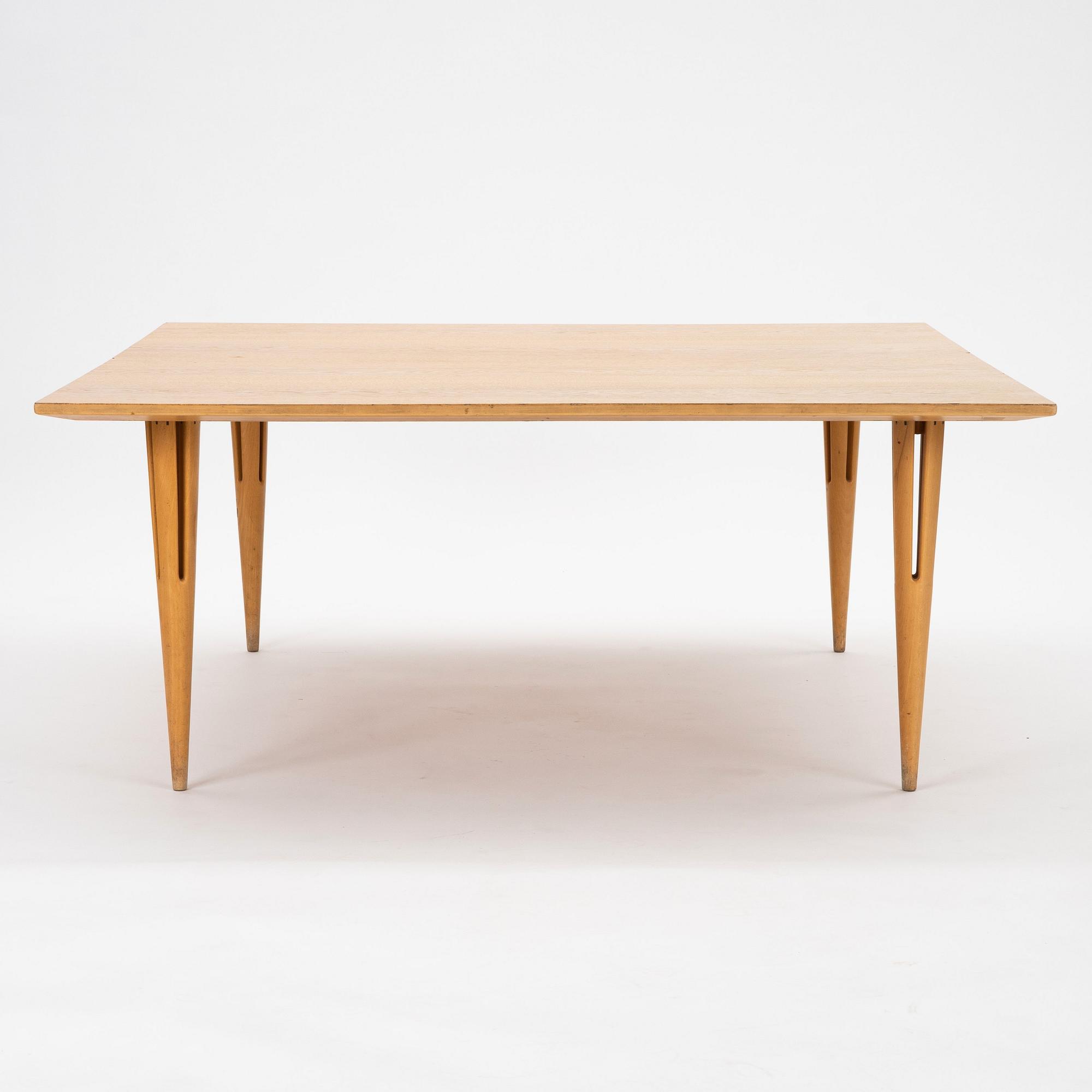 Bruno Mathsson, soffbord, Mathsson International, 1900-talets mitt.