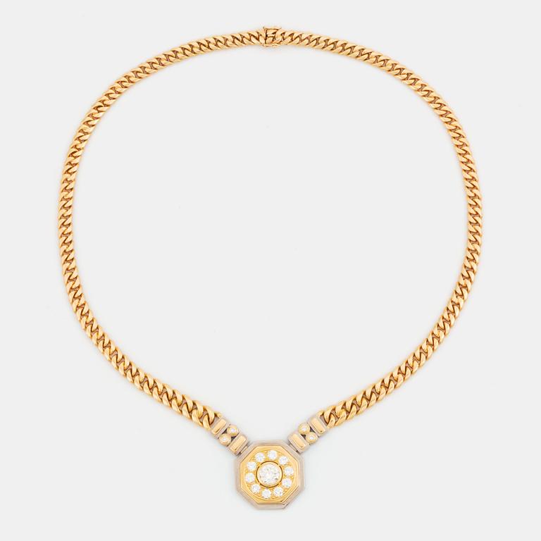 An 18K gold necklace with a round brilliant-cut diamond weight ca 1.65 cts quality ca I vs, by Jan Hellströmer.