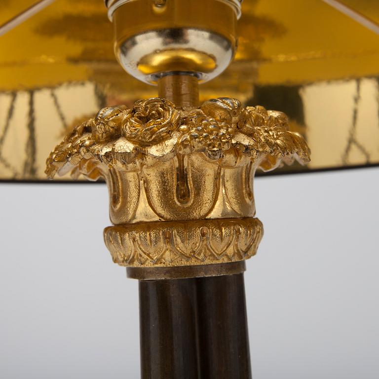 BORDSLAMPA, empire 1800-talets början.