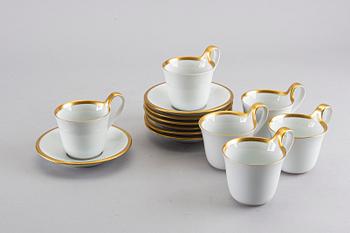 Six coffee cups Bing & Gröndahl, model 485, late 20th century.