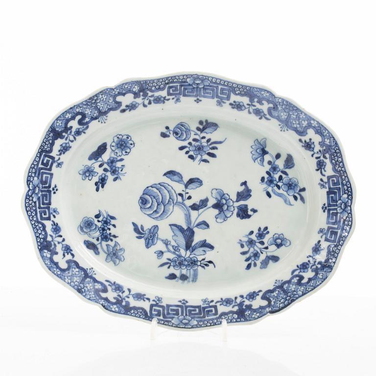Porcelain, 9 decares, China, 18th-19th century.