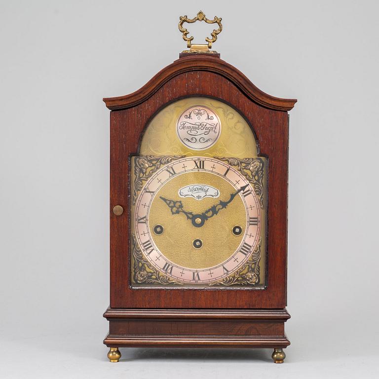 A dutch mantle clock by John Warmink, Wuba, Almelo, 20th century.