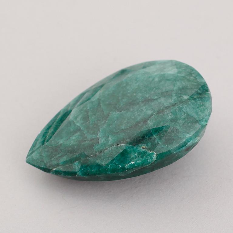 SMARAGD, ca 193 ct. Vikt ca 38,6 g.