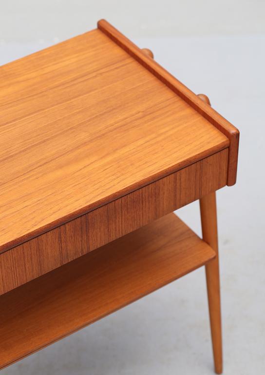 SÄNGBORD, ett par, AB Carlströms & CO Möbelfabrik, 1950/60-tal.