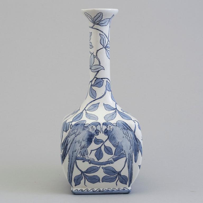 A creamware vase designed by Alf Wallander for Rörstrand.