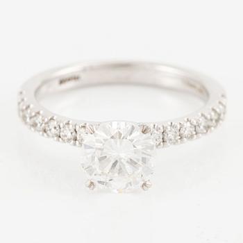 Ring, 18K white gold with brilliant-cut diamond 1.32 ct,.