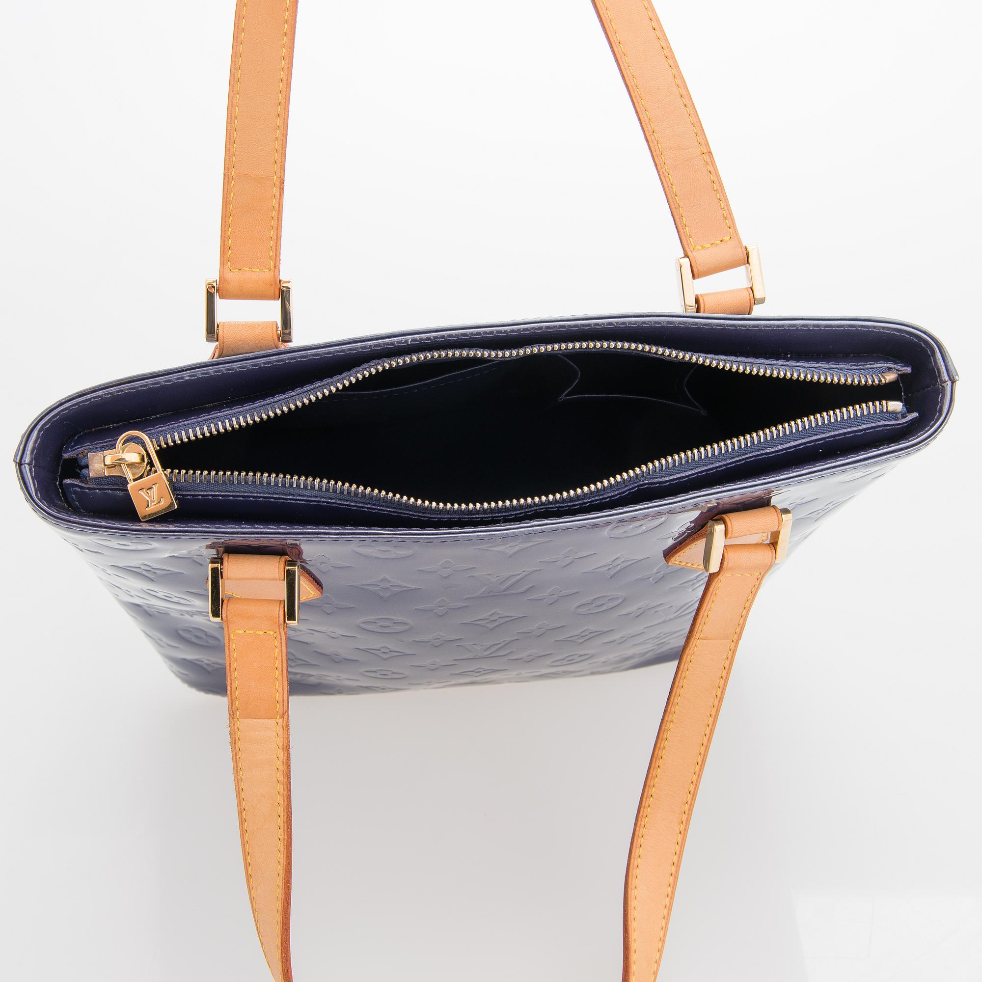 Louis Vuitton, A Monogram Vernis 'Houston' Bag.