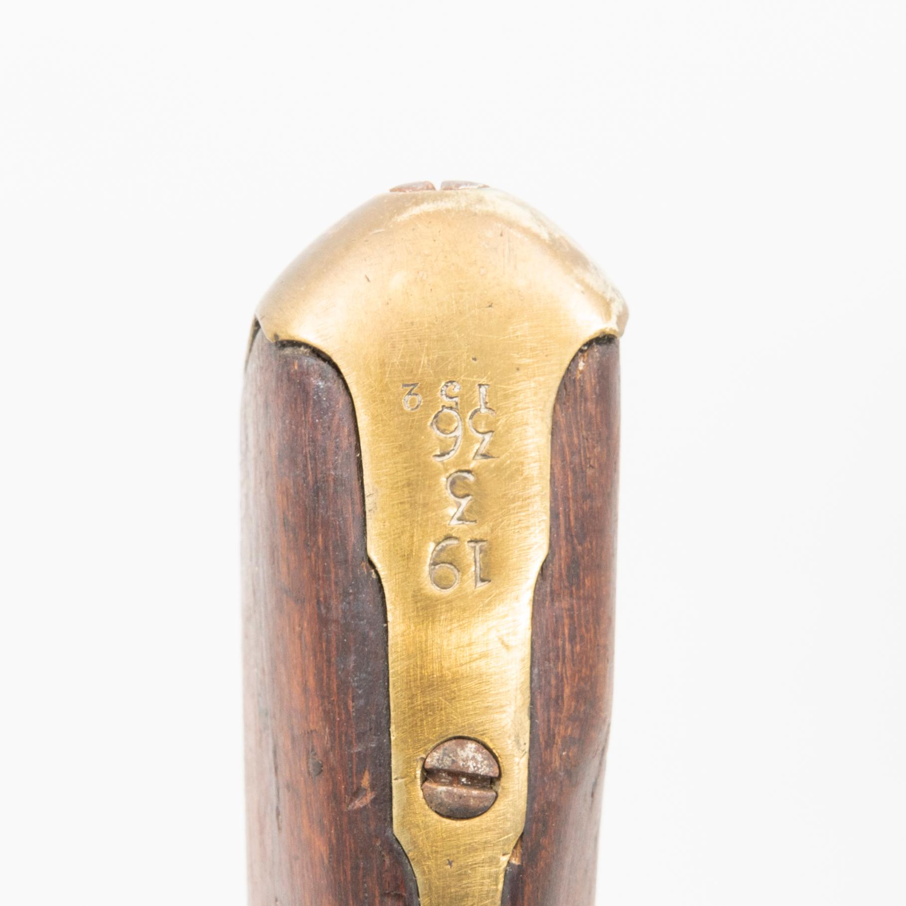 Flintlåsgevär, svenskt, reparationsmodell, tillbakaändrat slaglås.