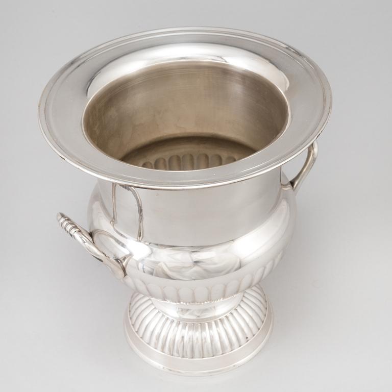 A silver plated champagne cooler, Scandia silver.