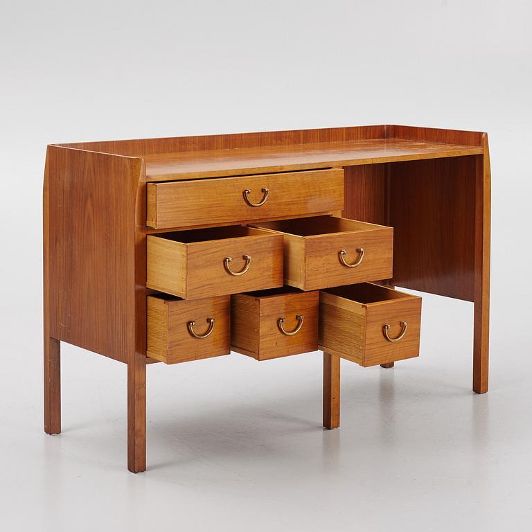 Josef Frank, dressing table, model 521, Firma Svenskt Tenn.