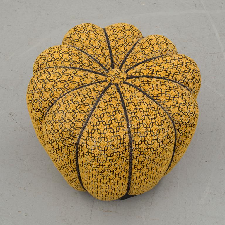 SITTPUFF, 1900-talets mitt.
