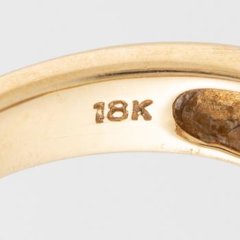 Ring, 18K gold with emeralds, rubies, sapphires, and small diamonds.