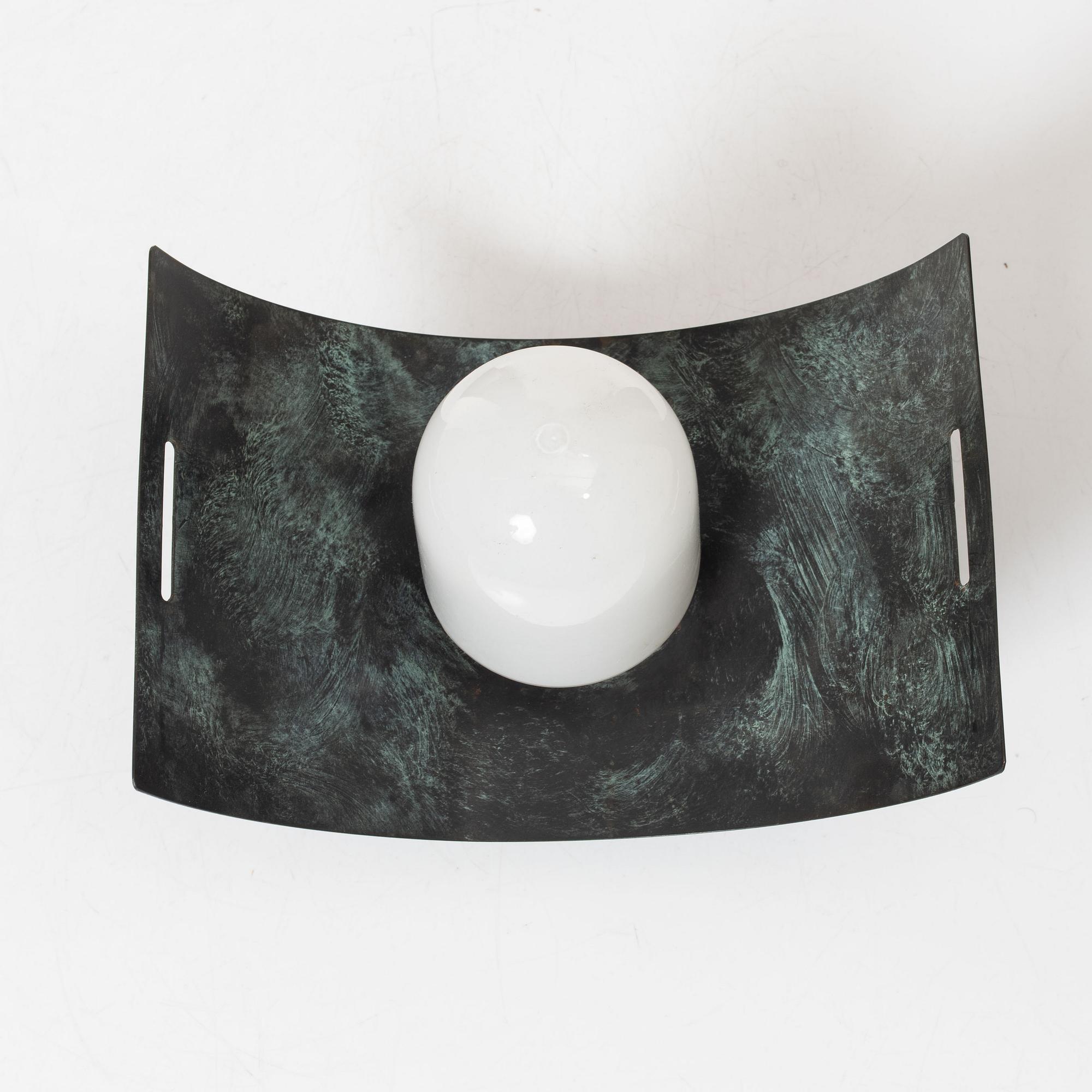 Hans-Agne Jakobsson, vägglampa, modell "V 276", Markaryd.