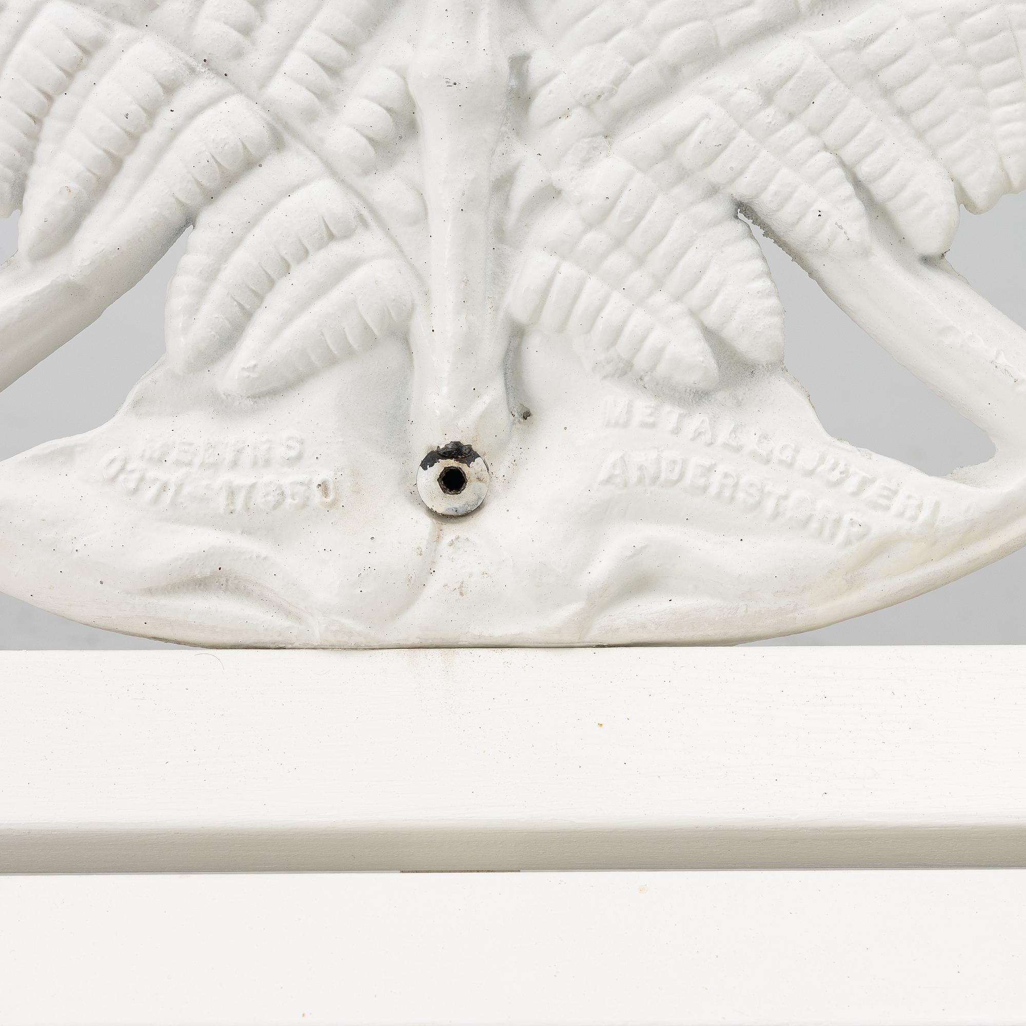 A garden sofa, Melins Metall.
