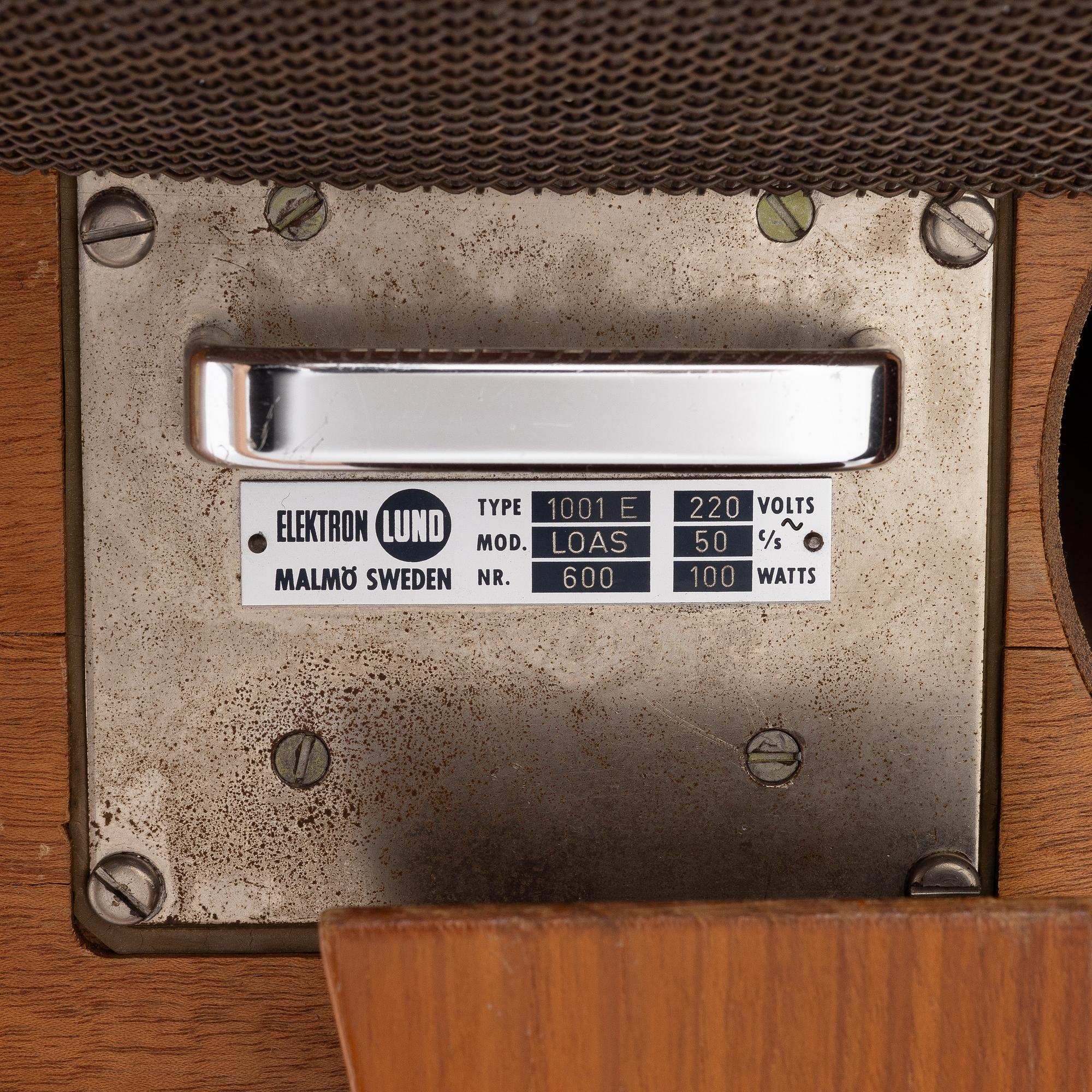 Stig Carlsson, LOAS 1001/”Kolboxen", a pair of loudspeakers, 1959-62, Sweden.