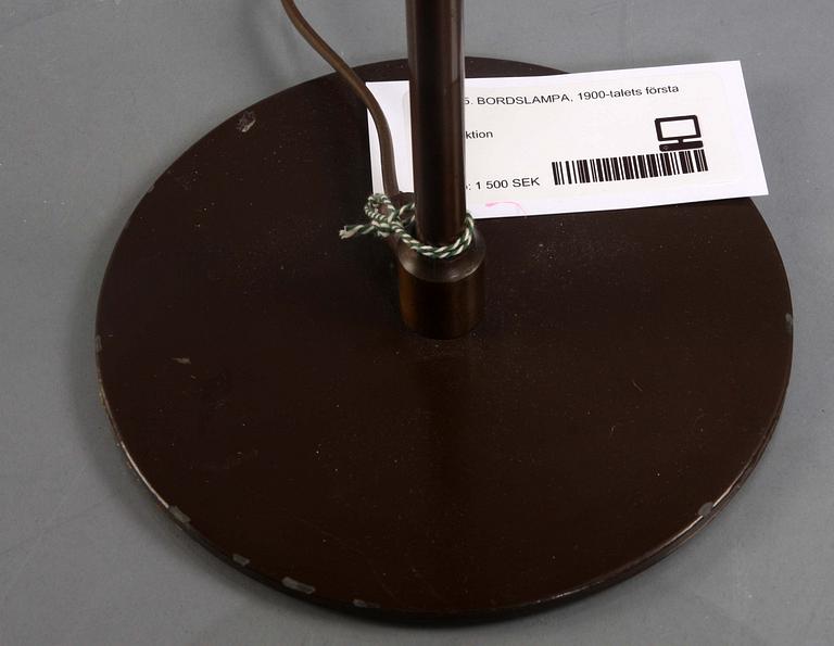 BORDSLAMPA, 1900-talets första hälft.