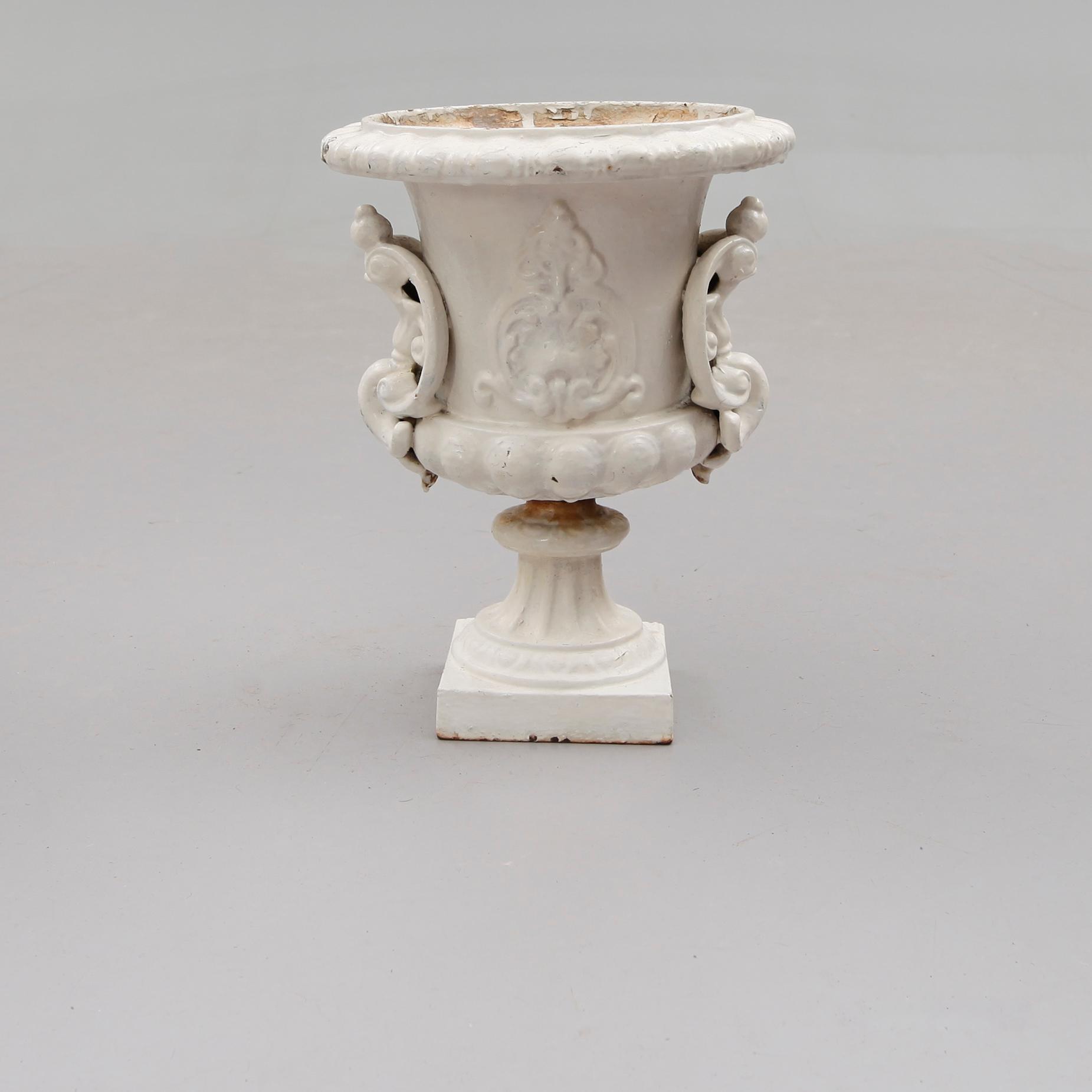 TRÄDGÅRDSURNA, gjutjärn, tidigt 1900-tal.