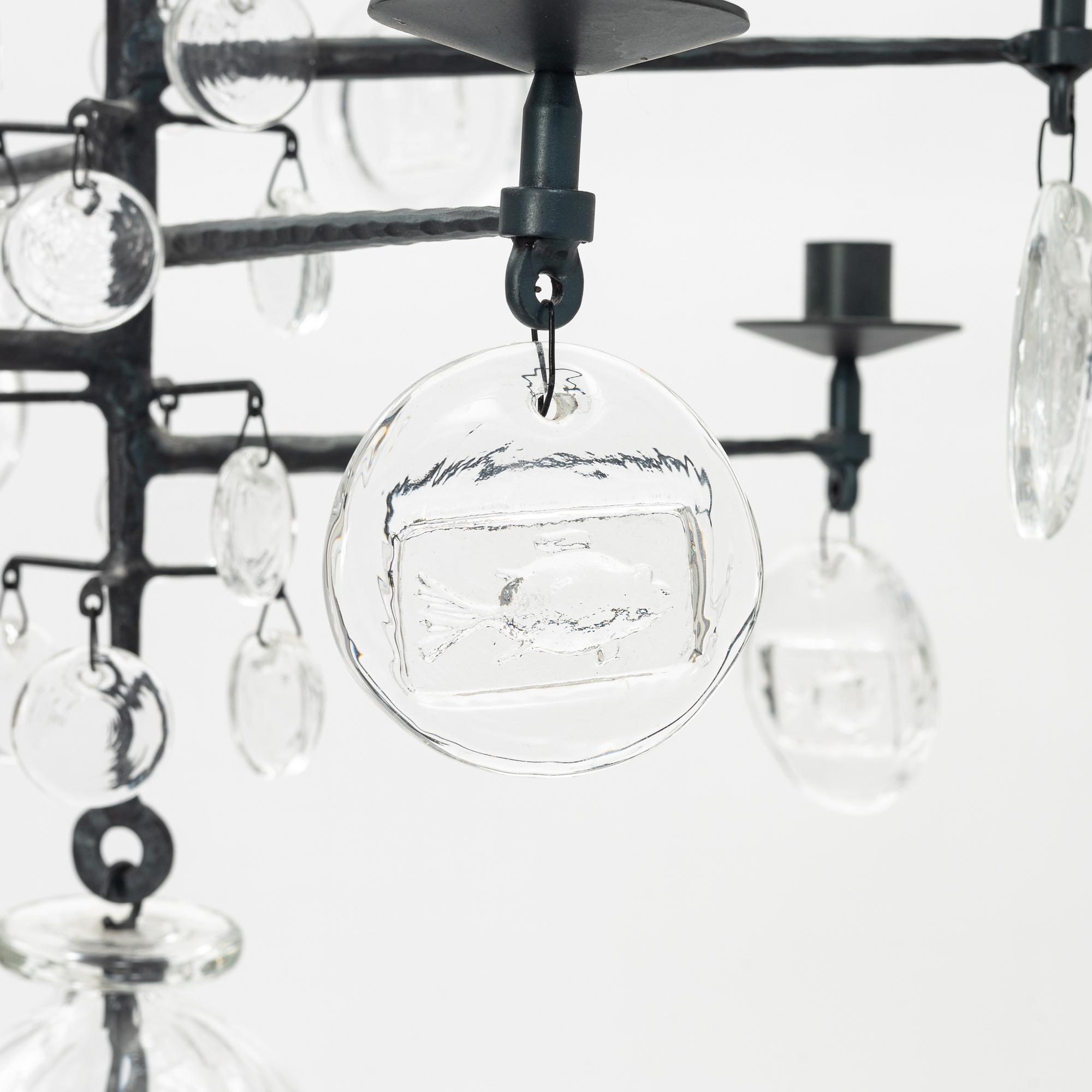 Erik Höglund, ljuskrona, Boda glasbruk och smide.