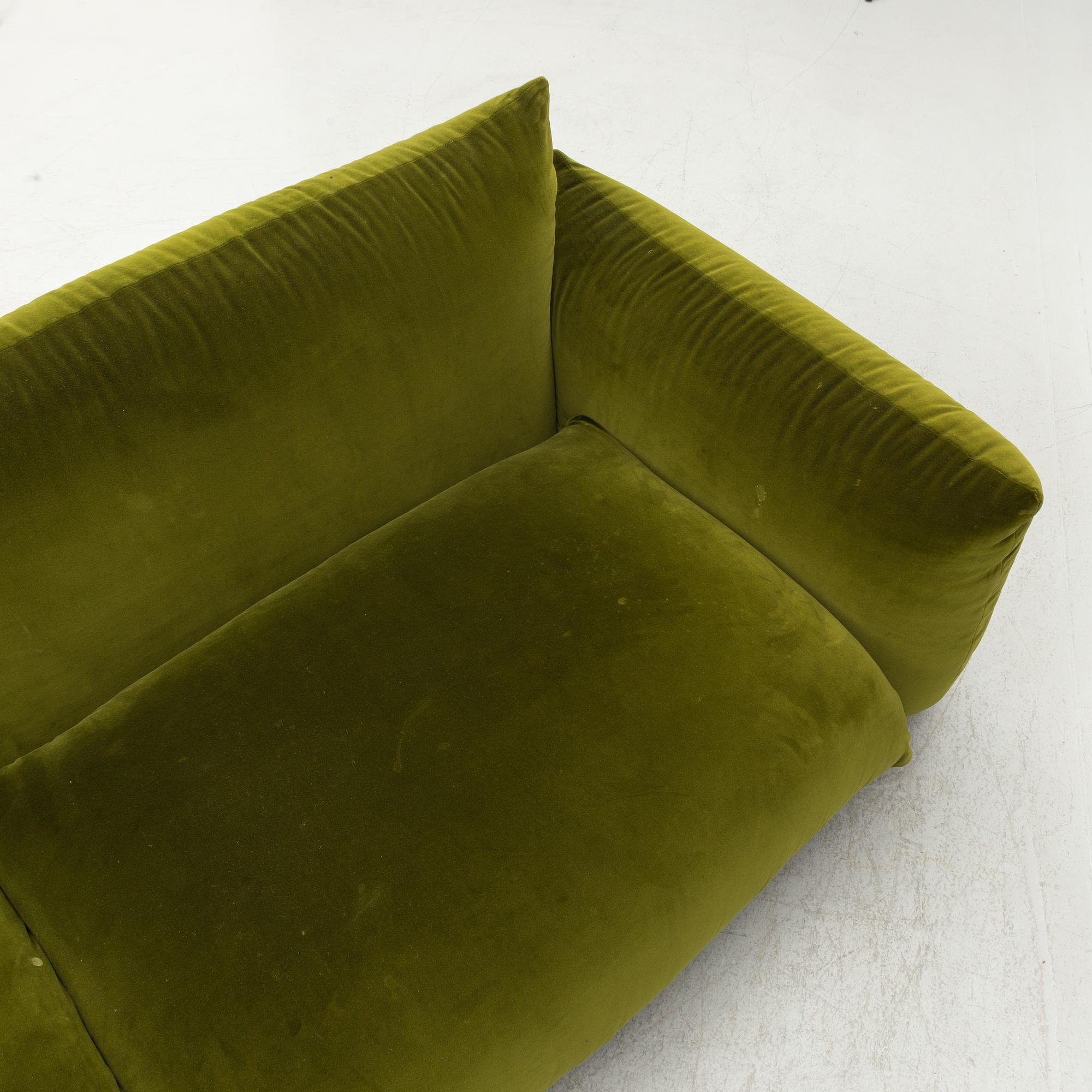 Mario Marenco, a "Marenco", sofa, Arflex.
